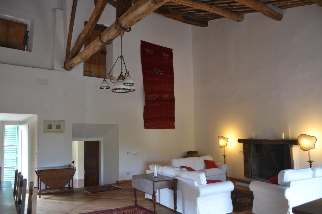 La Corte Di Alice Lugnano in Teverina Luaran gambar